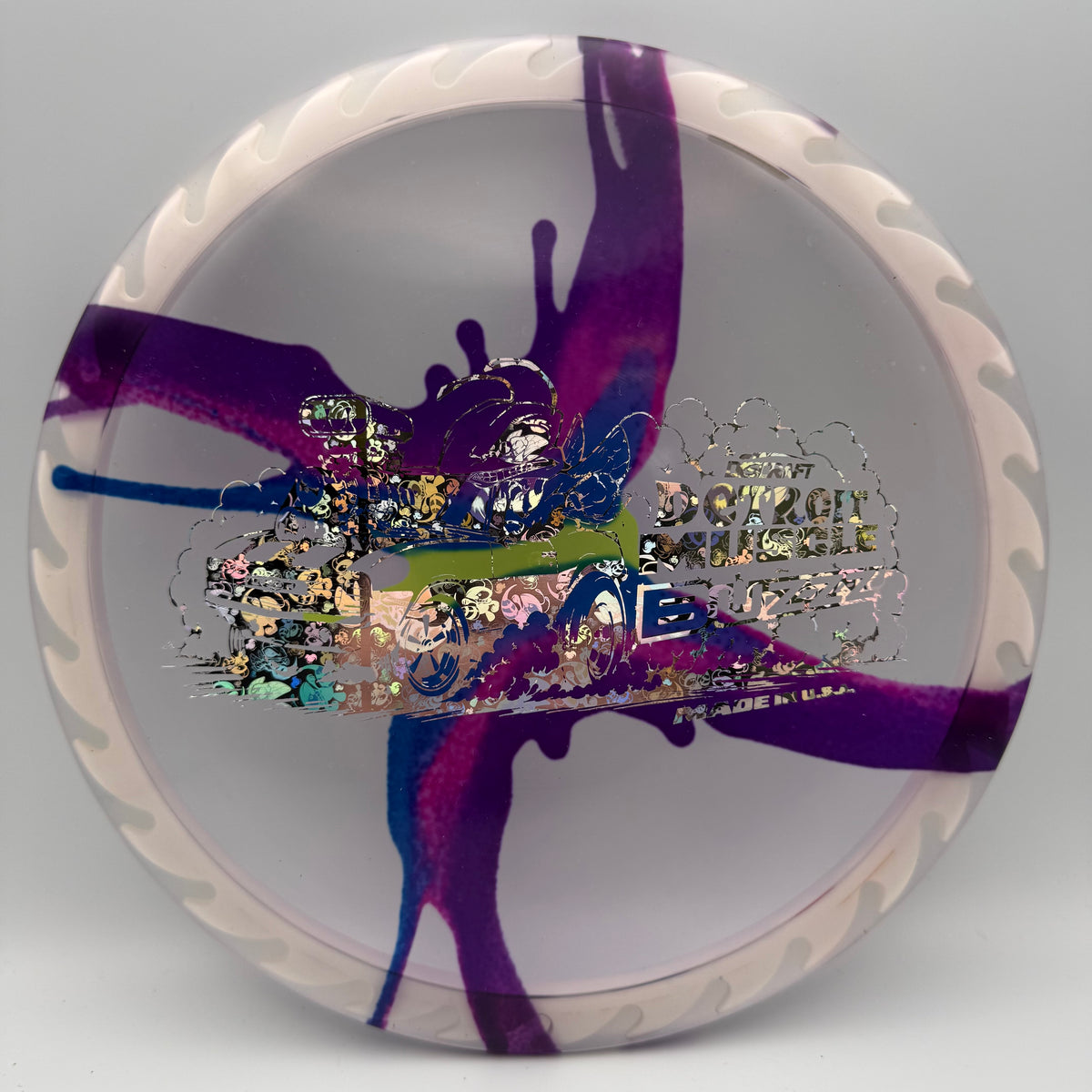 Discraft Fly-Dye Fuzed Buzzz Worlds
